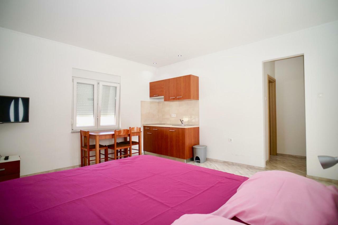Apartments Teo Τρογκίρ Εξωτερικό φωτογραφία