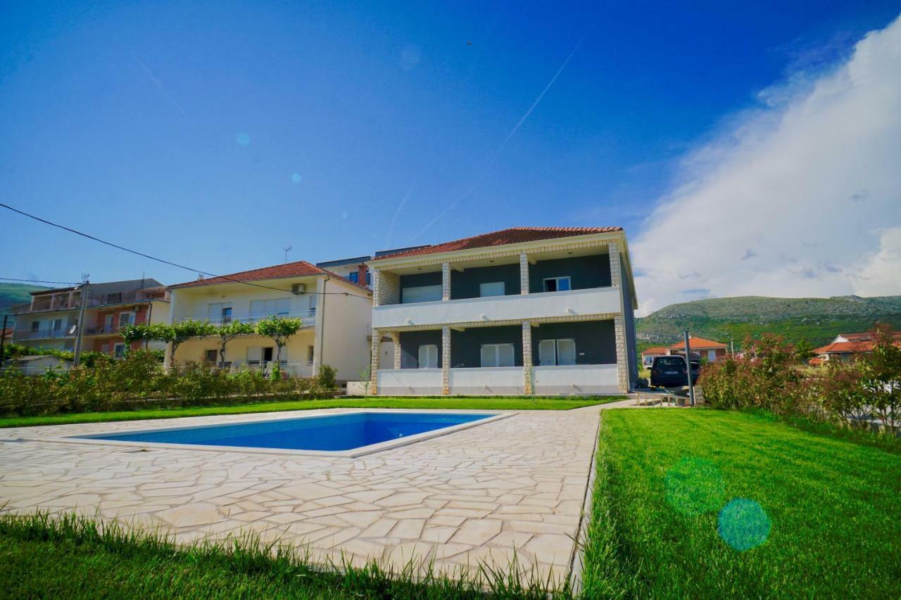 Apartments Teo Τρογκίρ Εξωτερικό φωτογραφία